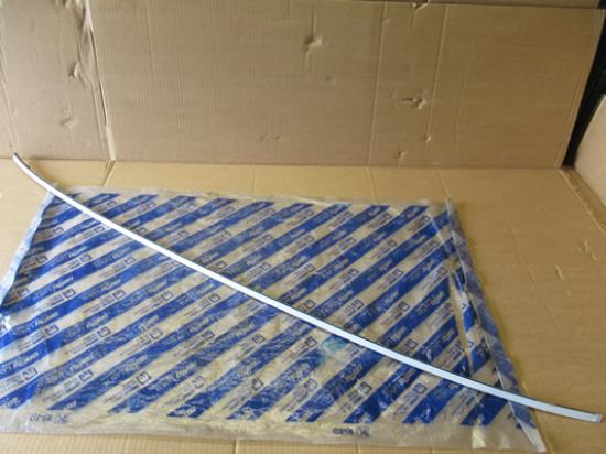 735338111 Sierlijst dak rechterzijde