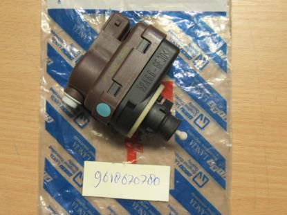 9618670780 Koplamphoogteregelaar