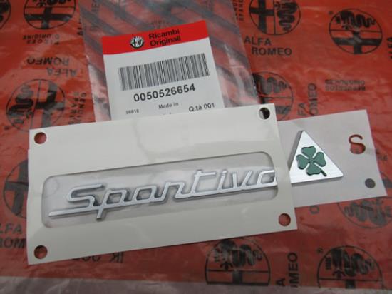 50526654 Embleem links Sportiva