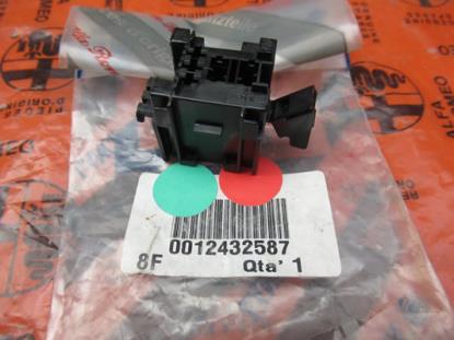 12432587 Stekker 5 polig