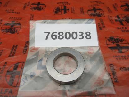 7680038 Afstandstuk versnellingsbak