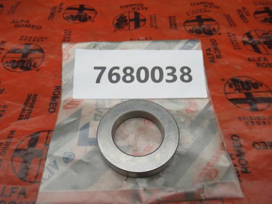 7680038 Afstandstuk versnellingsbak