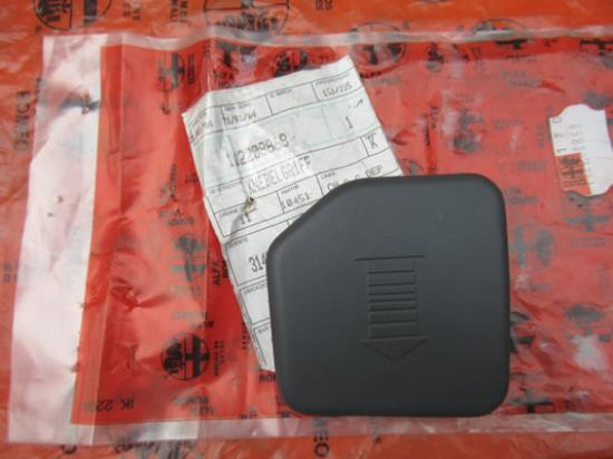 112208868 Knop veiligheidsgordel linkerzijde