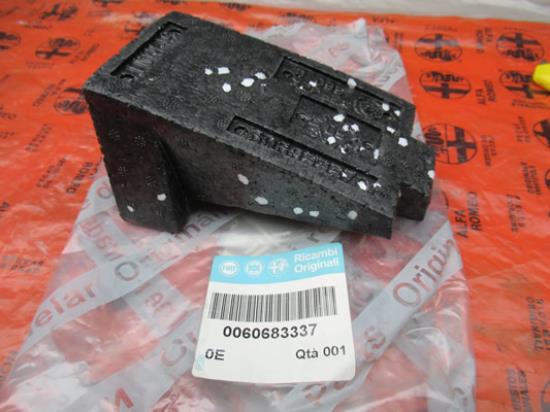 60683337 Rubber voorbumper linkerzijde