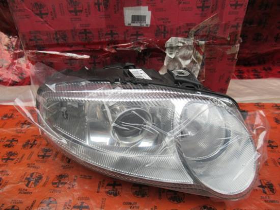 51713274 Koplamp rechterzijde met xenon