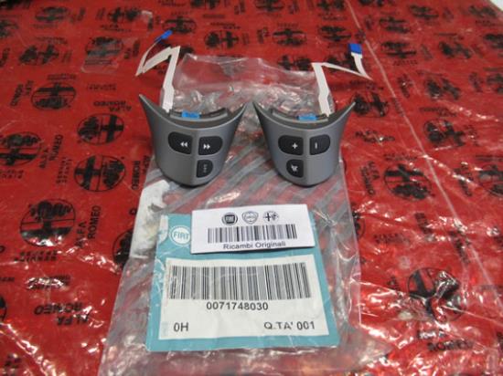 71748030 Stuurwielschakelaar GTA