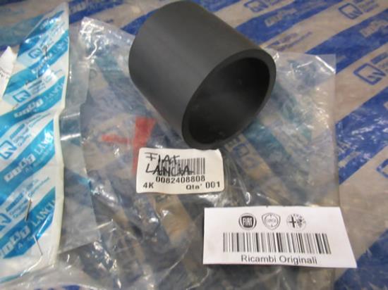 82408808 Aansluiting luchtfilter 2.0 Turbo