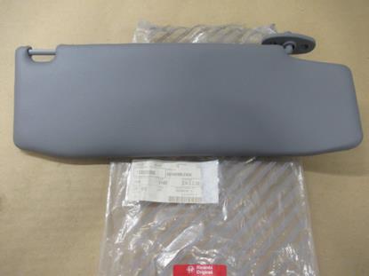 113029265 Zonneklep linkerzijde