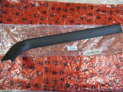 156036298 Dorpellijst rechtsvoor