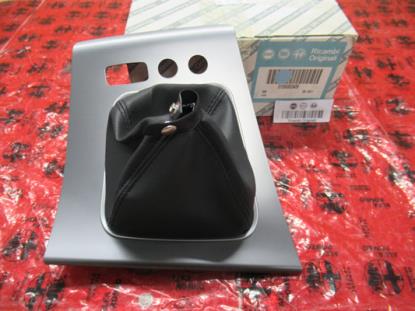 156082409 Sierstuk versnellingspook