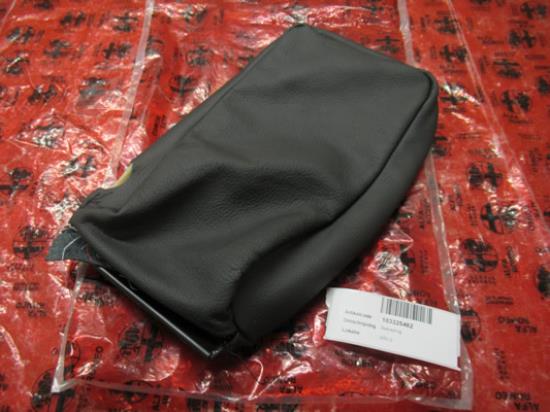 183325462 Bekleding armsteun voorstoel