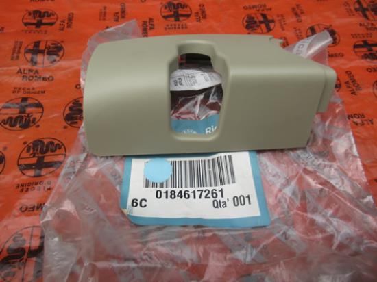 184617261 Sierstuk achterbank linkerzijde