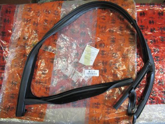 46795531 Profielrubber portier rechtsvoor