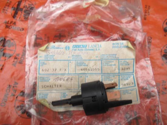 60561055 Schakelaar kachel