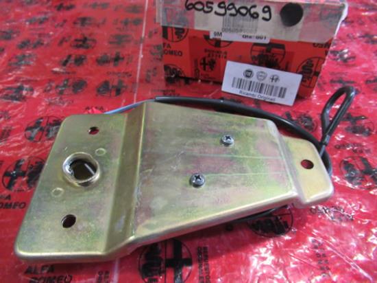 60599069 Slot electronisch carbriokap rechterzijde