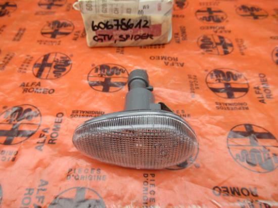 60678612 Knipperlicht zijkant links wit