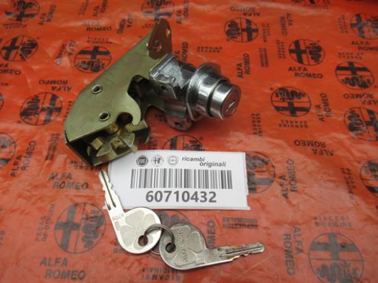 60710432 Achterklep cilinderslot