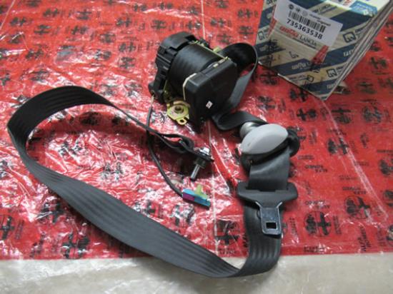 735363538 Veiligheidsgordel rechterzijde