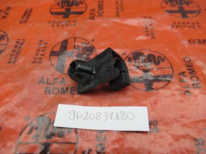 9620837180 Veertje motorkap