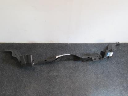 1352684080 Dwarsbalk carrosserie