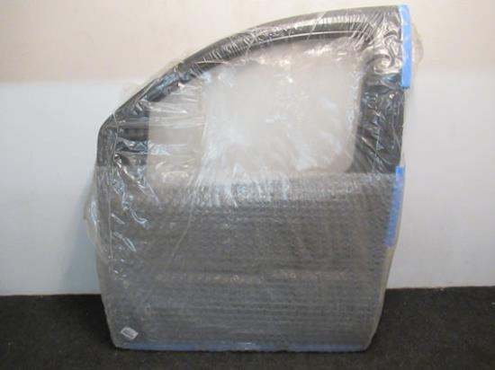 1367187080 Portier linksvoor