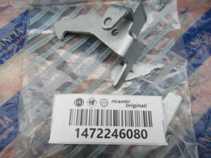 1472246080 Haak motorkap