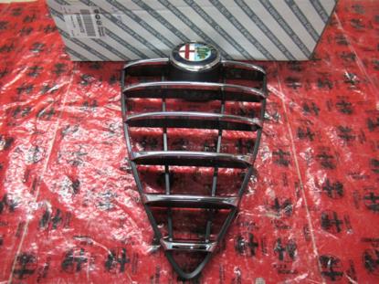 156094172 Grille voorbumper