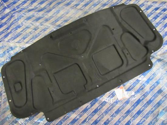 46437857 Geluiddemping motorkap