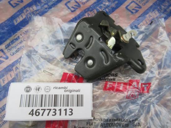 46773113 Slot linksachter onder