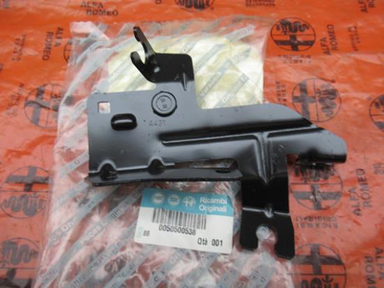 50500538 Beugel remmen rechterzijde