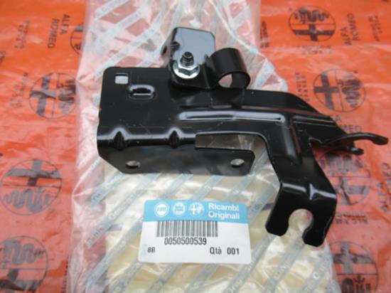 50500539 Beugel remmen linkerzijde