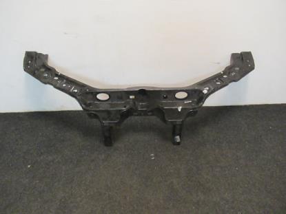 51796502 Dwarsbalk carrosserie voorzijde