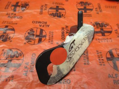 55190635 Uitlaat beugel 1.8 TS 16V