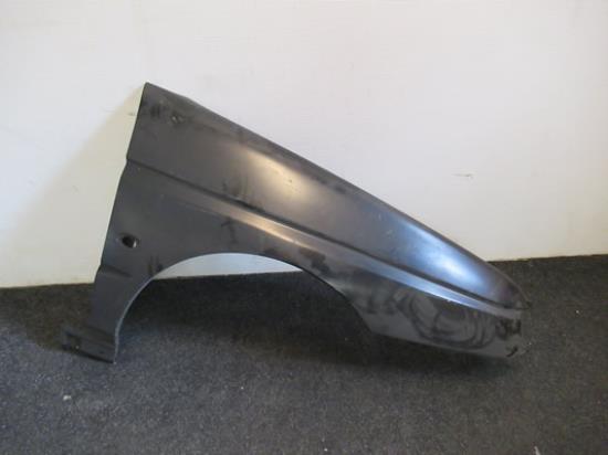 60572085 Spatbord rechtsvoor