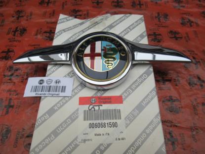 60681590 Embleem voorzijde