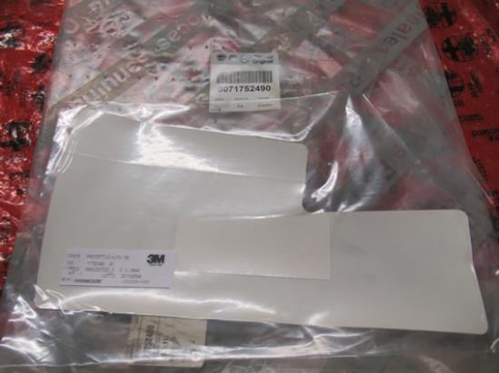 71752490 Sticker zijskirt linkerzijde