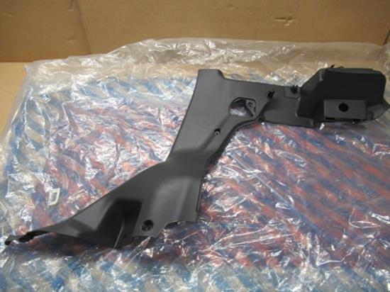 735311544 Console rechtsachter