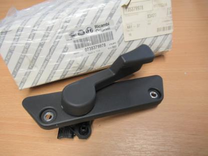 735379978 Deurgreep laaddeur rechterzijde