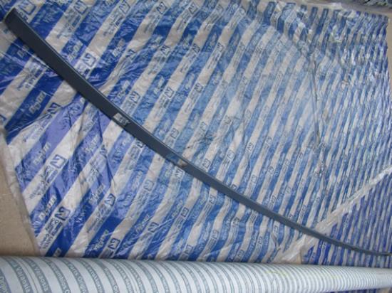 735403817 Langsdrager voor dakdrager rechterzijde