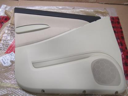 735423319 Deurpaneel linksvoor