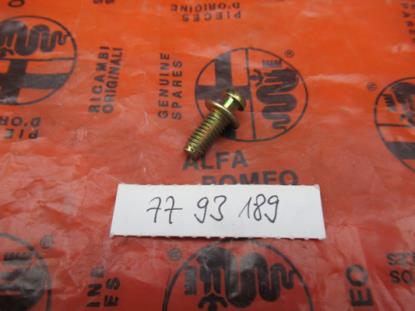 7793189 Bout plafond