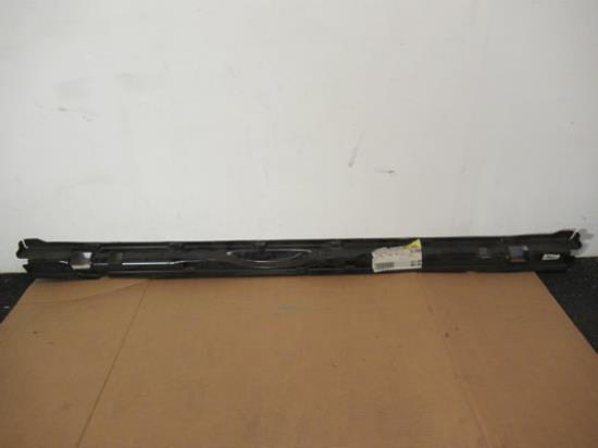 1306555080 Dwarsbalk achterzijde