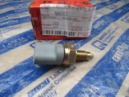 46411473 Achteruitrijlicht schakelaar 3.0 V6 QV