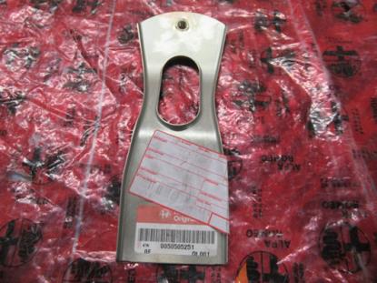 50505251 Beugel voorbumper