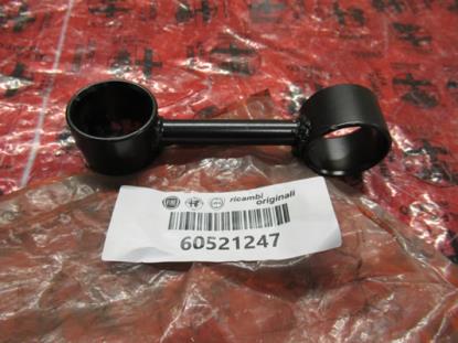 60521247 Drijfstang vering voorzijde