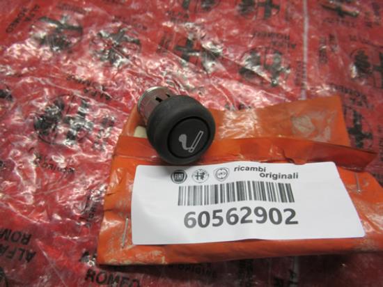 60562902 Sigarettenaansteker middenconsole