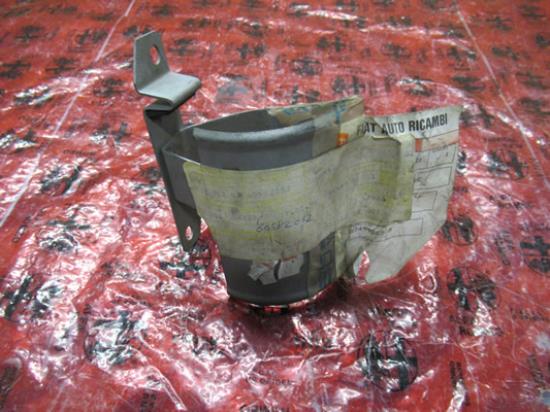 60582052 Bescherming brandstoftank leiding 3.0 V6