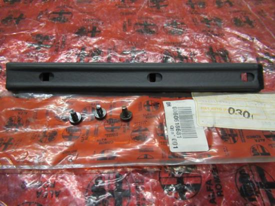 60618681 Profiel portierruit voorzijde