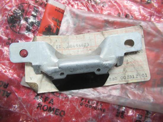 60656623 Beugel raambediening voorzijde