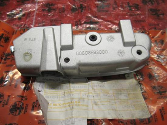 60658300 Beugel portier linksvoor